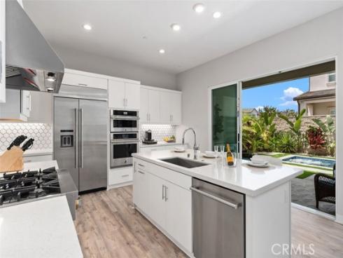 111 Edna Parkway, Lake Forest, CA