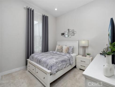 111 Edna Parkway, Lake Forest, CA