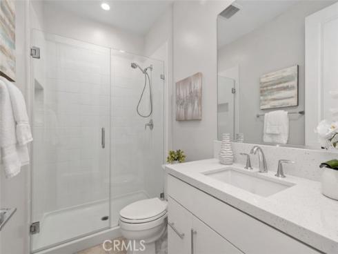 111 Edna Parkway, Lake Forest, CA