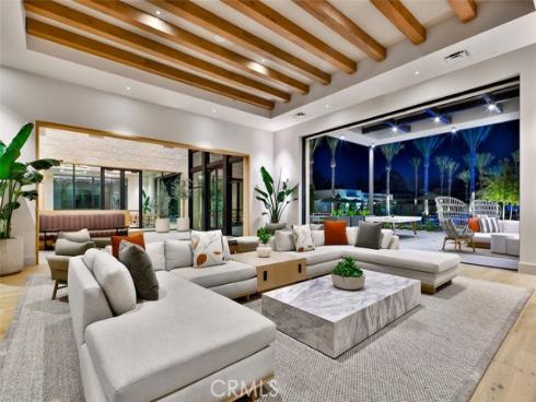 111 Edna Parkway, Lake Forest, CA