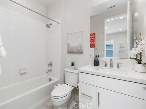 111 Edna Parkway, Lake Forest, CA