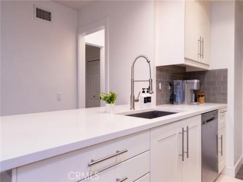 25173  Oak Canyon  4 , Lake Forest, CA