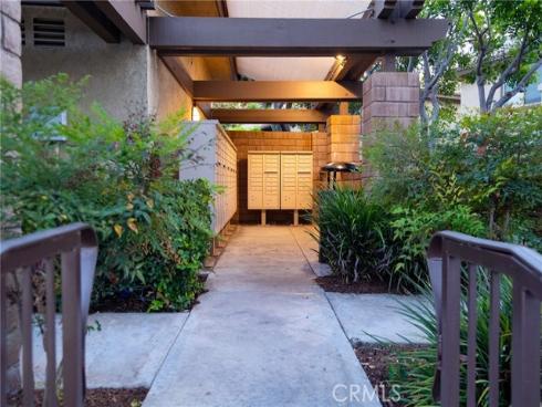 25173  Oak Canyon  4 , Lake Forest, CA