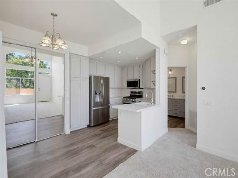 19431 Rue De Valore 22L , Lake Forest, CA