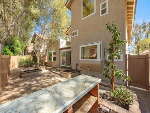 22625  Wood Shadow  , Lake Forest, CA