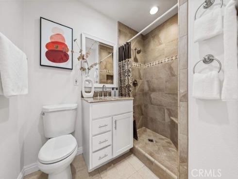 23841 Palmek , Lake Forest, CA