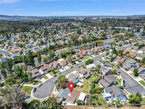 25495  Morningstar  , Lake Forest, CA