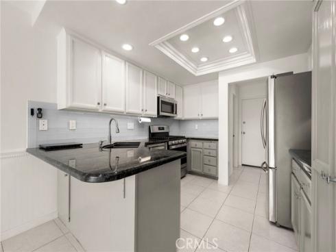 22262 Summit Hill , Lake Forest, CA