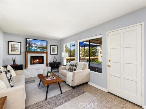 25701 View Pointe 8C , Lake Forest, CA