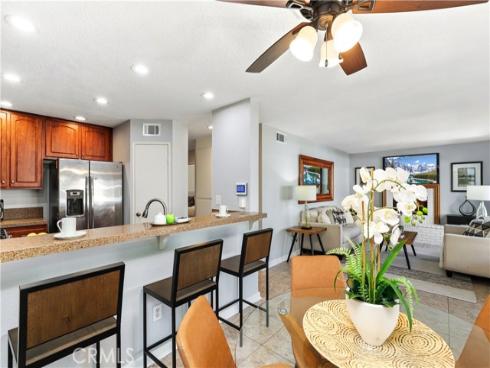 25701 View Pointe 8C , Lake Forest, CA