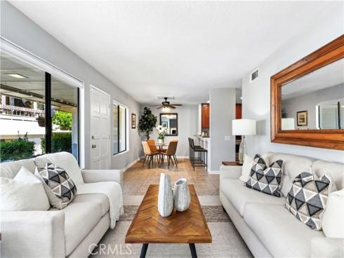 25701 View Pointe 8C , Lake Forest, CA