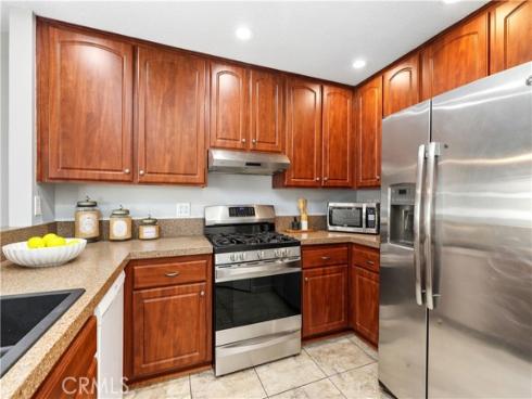 25701 View Pointe 8C , Lake Forest, CA