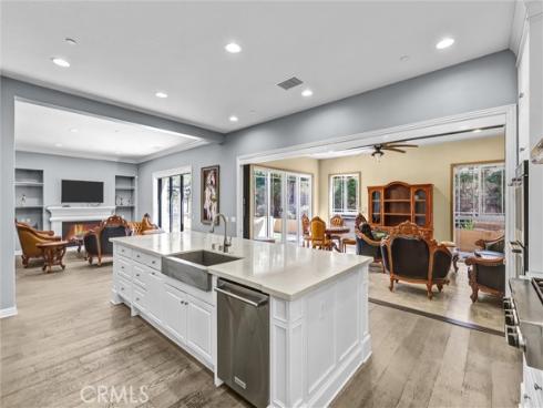 19  Dahlia  , Lake Forest, CA