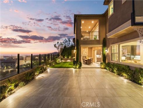 5512 Heritage Oak Drive, Lake Forest, CA