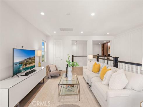 5512 Heritage Oak Drive, Lake Forest, CA