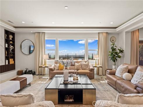 5512 Heritage Oak Drive, Lake Forest, CA