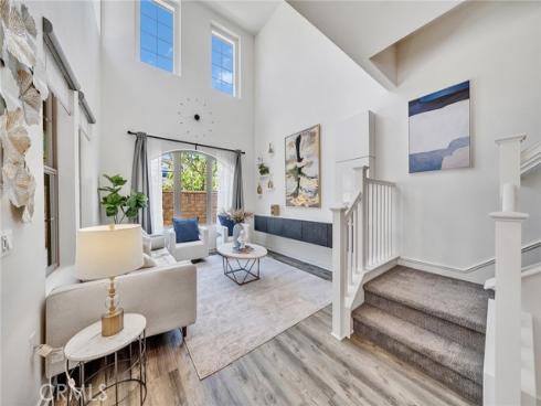 182 Finch , Lake Forest, CA
