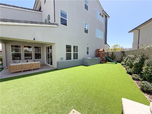 331  Newton  , Lake Forest, CA