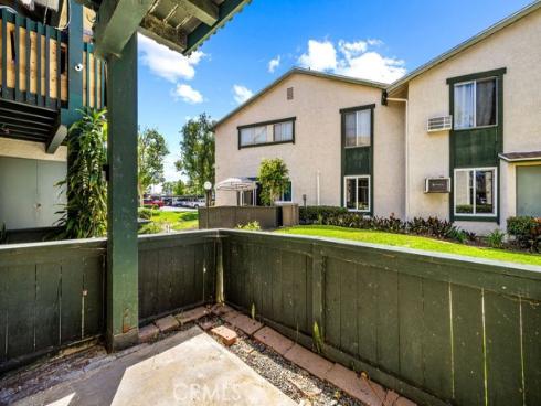 23232 Orange Unit 7 7 , Lake Forest, CA