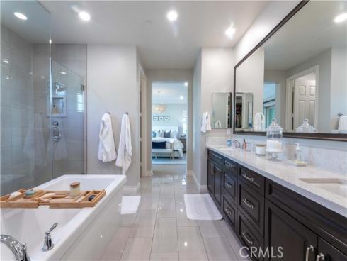 1809 Canyon Oaks Lane, Lake Forest, CA