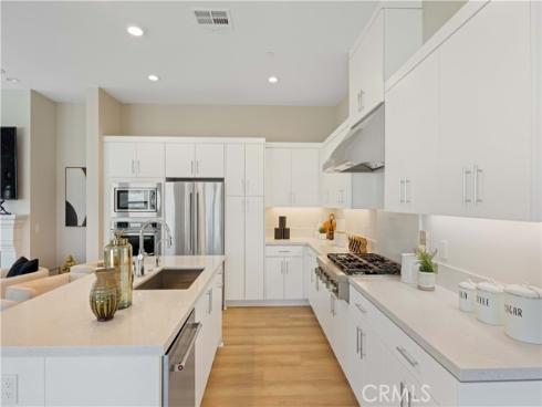 190  Tivoli  , Lake Forest, CA