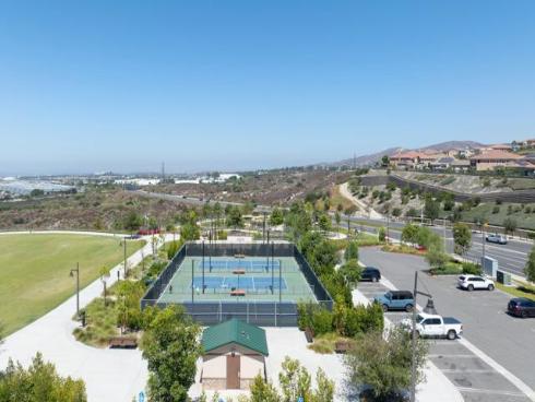 1832 Aliso Canyon Dr , Lake Forest, CA