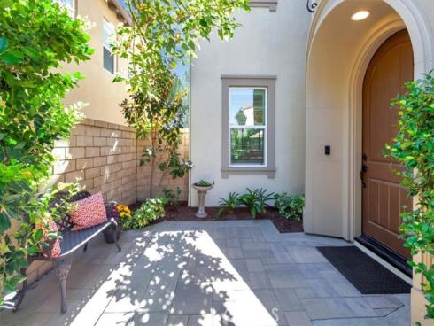 32  Hyacinth  , Lake Forest, CA