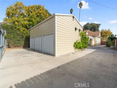 10931  Chestnut Street  , Los Alamitos, CA