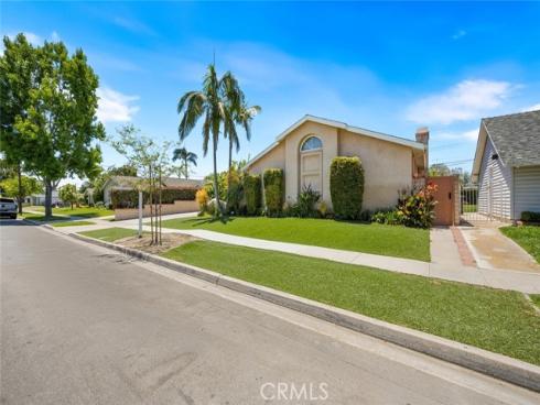 11731  Wembley   Road, Los Alamitos, CA