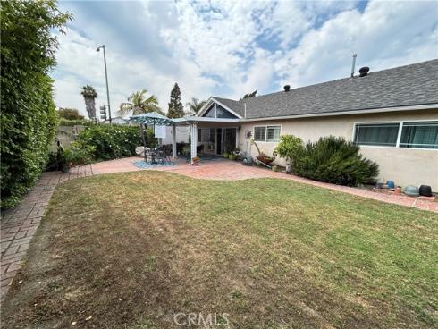 3902  San Joaquin   Avenue, Los Alamitos, CA