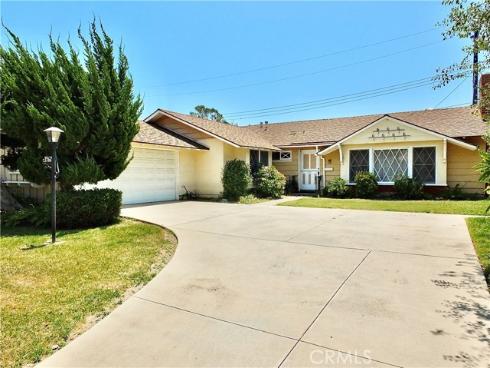 3362  Saint Albans   Drive, Los Alamitos, CA