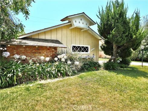 3362  Saint Albans   Drive, Los Alamitos, CA