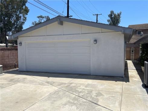 3432  Yellowtail   Drive, Los Alamitos, CA