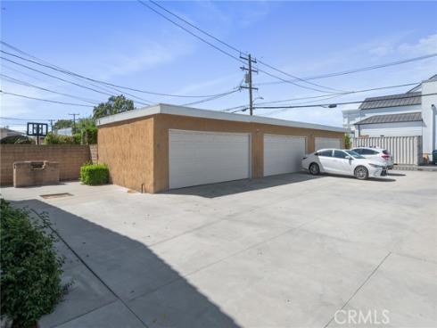 4461  Green   Avenue, Los Alamitos, CA