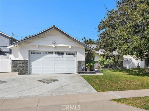 11351  Cherry   Street, Los Alamitos, CA