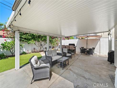 11351  Cherry   Street, Los Alamitos, CA