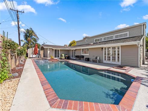 3301  Wimbleton   Drive, Los Alamitos, CA