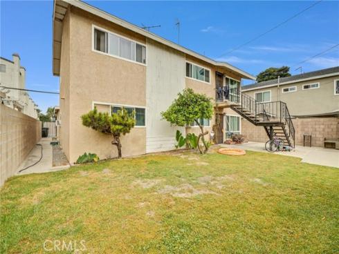 4461  Farquhar   Avenue, Los Alamitos, CA