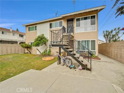 4461  Farquhar   Avenue, Los Alamitos, CA