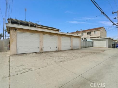 4461  Farquhar   Avenue, Los Alamitos, CA