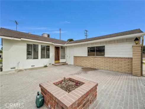 4461  Farquhar   Avenue, Los Alamitos, CA