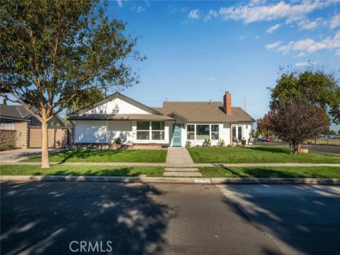 3181  Bostonian   Drive, Los Alamitos, CA