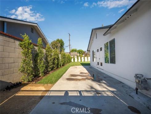 3181  Bostonian   Drive, Los Alamitos, CA