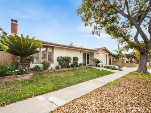 2722  Mainway   Drive, Los Alamitos, CA