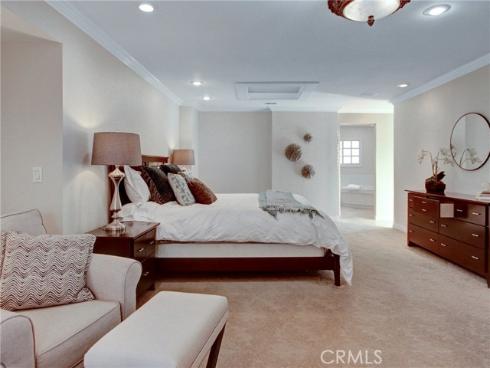 3272 Saint Albans Drive, Los Alamitos, CA