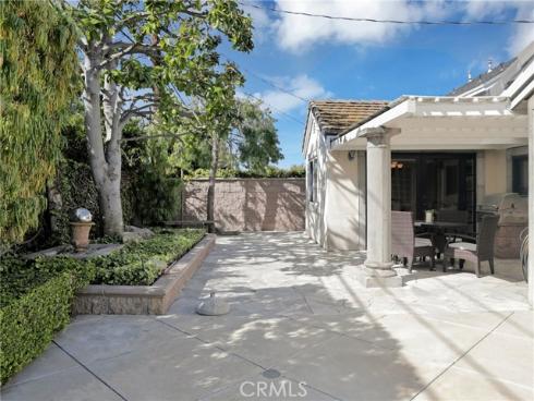 3272 Saint Albans Drive, Los Alamitos, CA