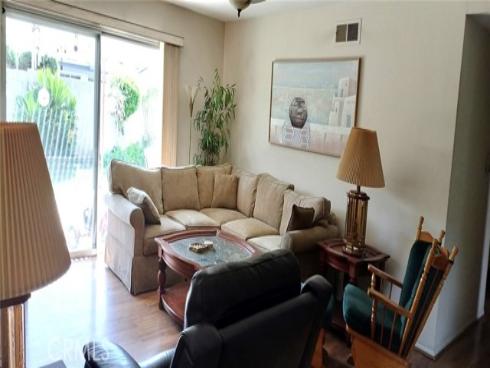 5062 Tripoli Avenue, Los Alamitos, CA