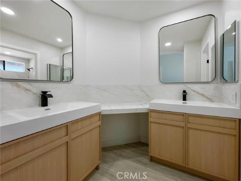 11134 Noel 3 Street, Los Alamitos, CA