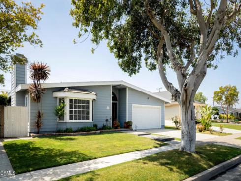 12091 Pine Street, Los Alamitos, CA