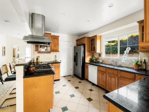 12091 Pine Street, Los Alamitos, CA